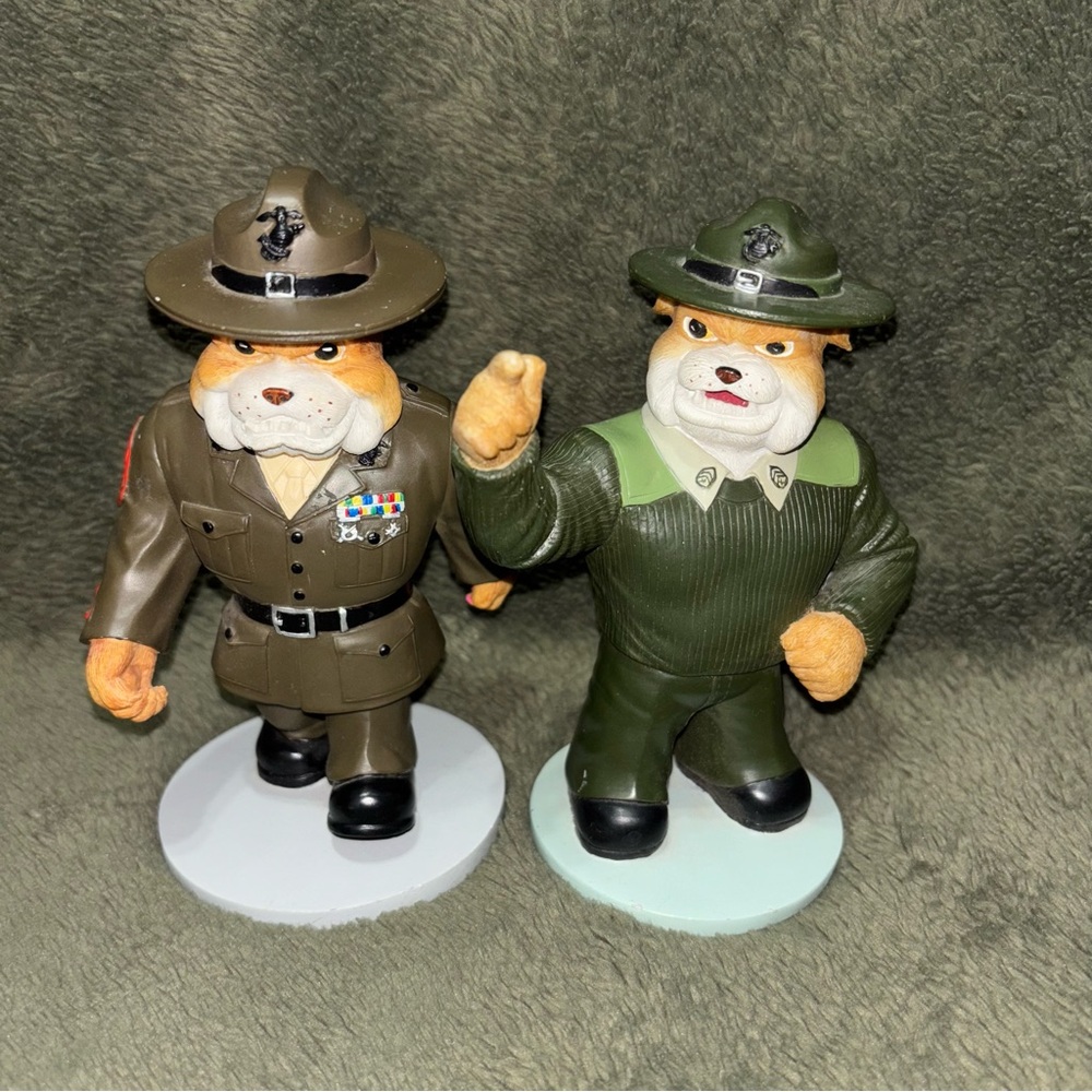Military Dog Figurines The Hamilton collection U.S.M.C.Barking Orders Collection
